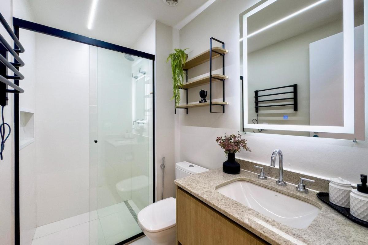 Conforto | Congonhas, Metro E Shopping Apartamento *